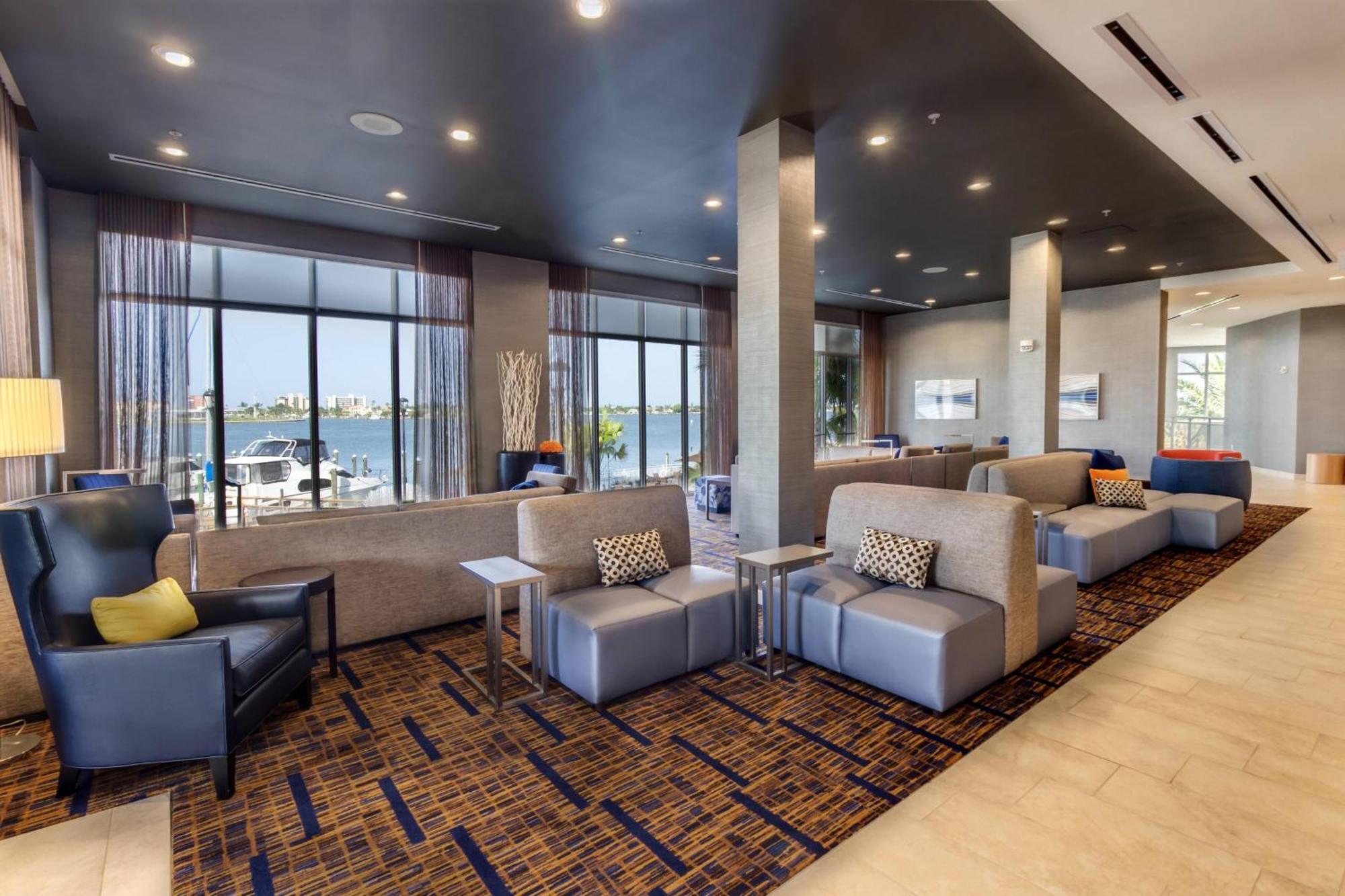 Courtyard By Marriott St. Petersburg Clearwater/Madeira Beach Exteriér fotografie